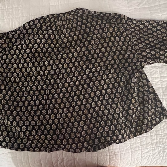 Doen Black and White Floral Blouse - Picture 8 of 8